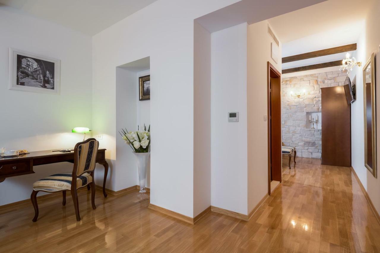 Priska Heritage Rooms (Adults Only) スプリト 部屋 写真